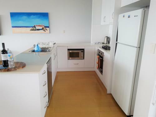 Port Vincent Seaside Apartments - Apartment 2