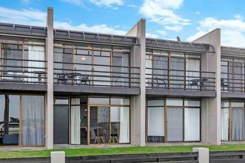 Apartamento Oceanscape ~ Ocean Views Uninterrupted