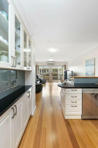 West Perth Wonder Executive Apartment- Views