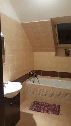 Agroturismo Farm Stay NH Stables