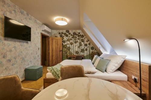 Hotel Alfr�d A Herm�na