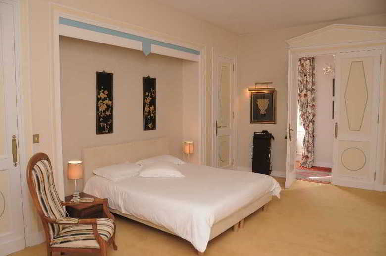 Hotel Relais Du Silence Domaine Du Ch�telard