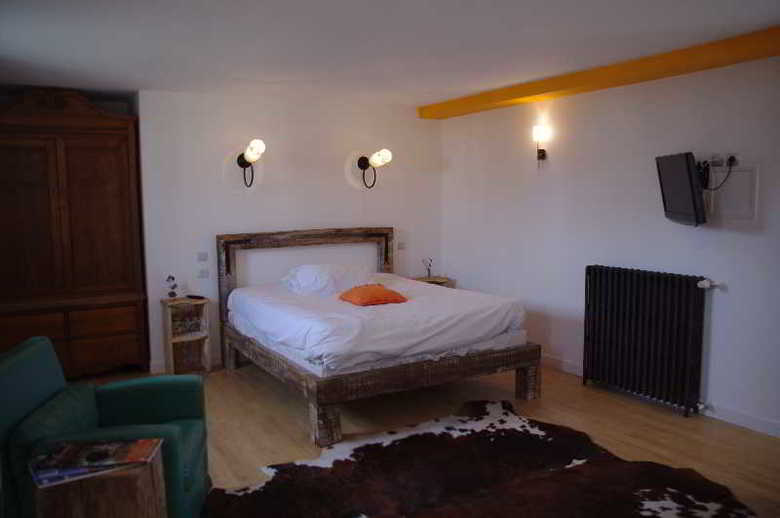 Hotel Relais Du Silence Domaine Du Ch�telard