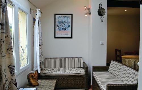 Holiday Home Echinghem Route De Tournes