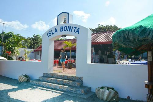 Hotel Isla Bonita Beach Resort