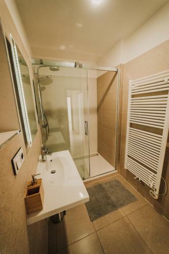 New Equipped Apartment In The City Center