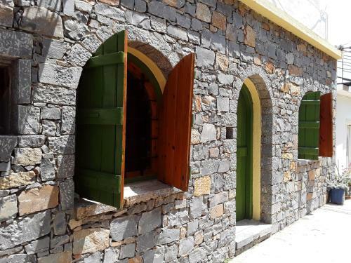 Villa Kamari-cretan Style Apartment