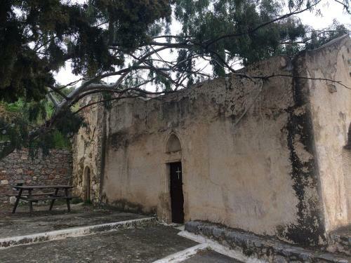 Villa Kamari-cretan Style Apartment