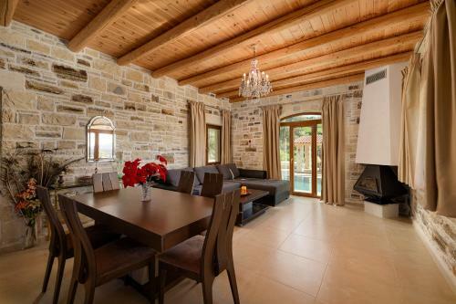 Villa Agapi - Sea View - Ecological Swimming Pool - Privacy