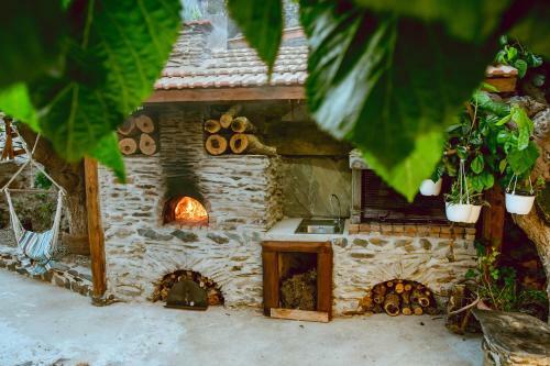 Traditional Apartments Elafos