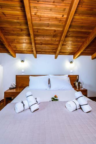 Traditional Apartments Elafos