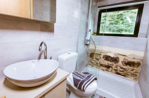 Villa Ellafos Traditional Living