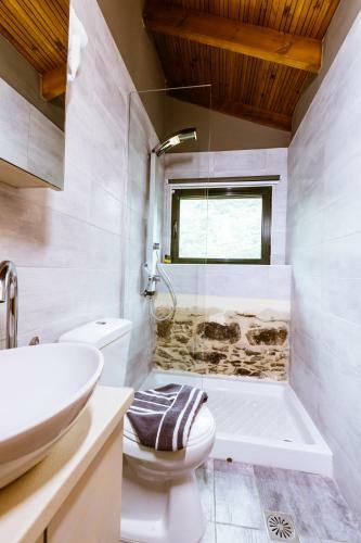 Villa Ellafos Traditional Living