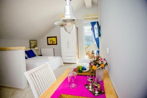 Xenia Ionis Luxury Apartments