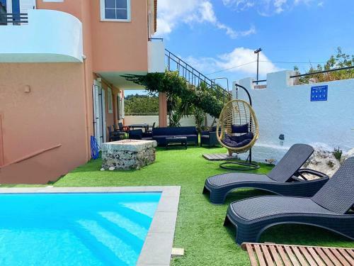 Apartamento Aliki's Top Floor Suite With Shared Infinity Pool!