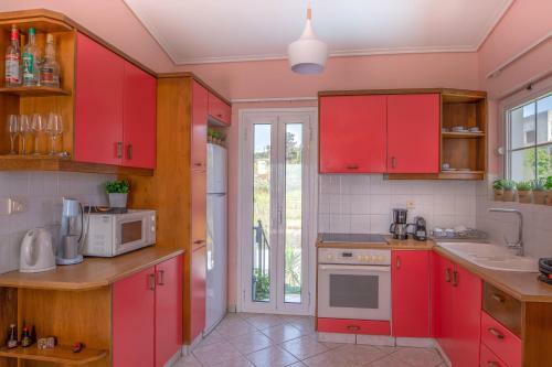 Apartamento Aliki's Top Floor Suite With Shared Infinity Pool!