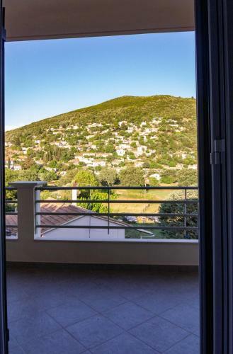 Tsoutsis Apartments