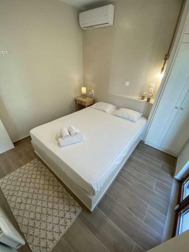 Makry-gialos Luxury Seaview Apartment