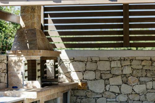 Mithonies Villa, A Nature Inspiring Retreat
