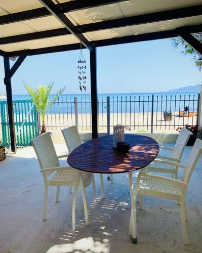 Apartamento House By The Sea In Artemis