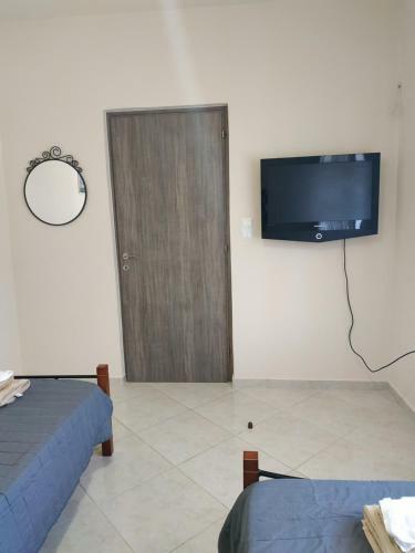 Alexandra Apartment