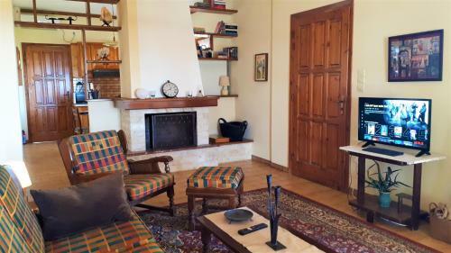 Vravrona Family House