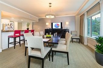 Woodmark Hotel Yacht Club & Spa