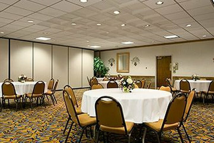Hotel Days Inn Sidney Conference Center