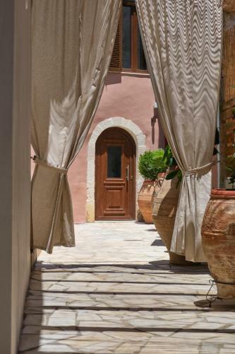 Chara Villas With 20m2 Swimming Pool-bbq!