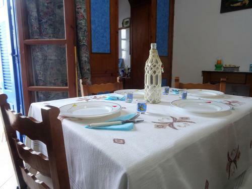 Lionas Seaside Retreat