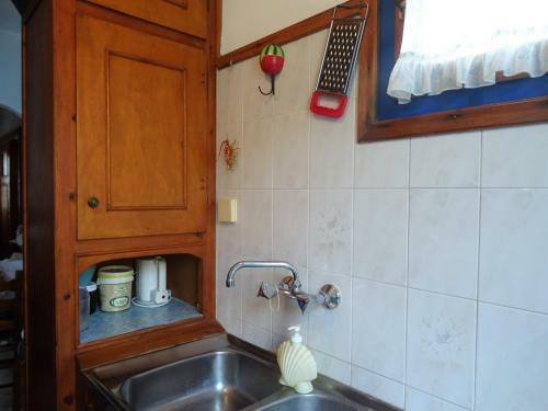 Lionas Seaside Retreat
