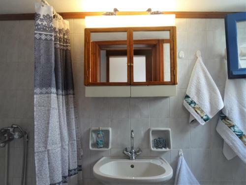 Lionas Seaside Retreat