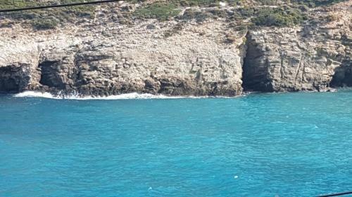 Lionas Seaside Retreat