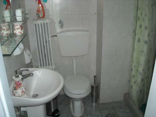Ground Apartment In Messini