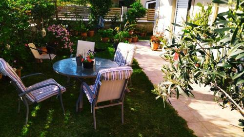 Apartamento Xrysa's Garden