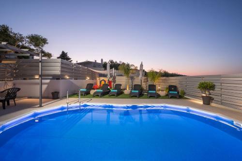 B&m Villas