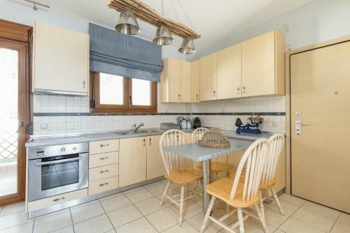 #flh - Vitamin Sea Beachfront Villa, Sithonia