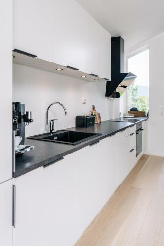 Modern Villas In Plush Town