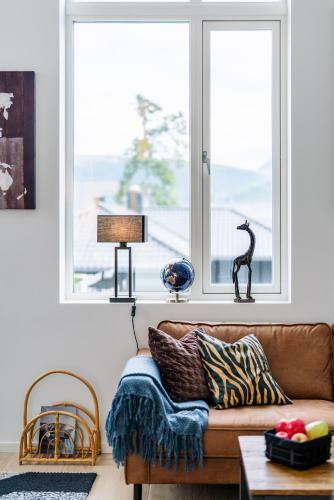Modern Villas In Plush Town