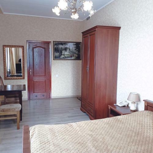 Hotel ? ????