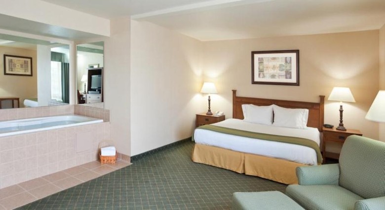 Hotel Holiday Inn Express Hocking Hills-logan