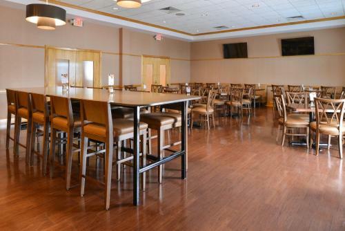 Hotel Holiday Inn Express Breezewood