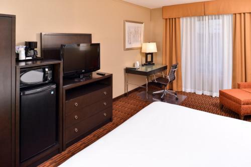 Hotel Holiday Inn Express Breezewood