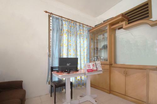 Hotel Oyo 2593 Mawar Homestay