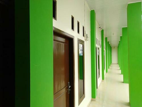 Hotel Oyo 90930 Wisma Hana Hani
