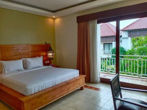 Vintage 3-bedroom Villa With Plunge Pool