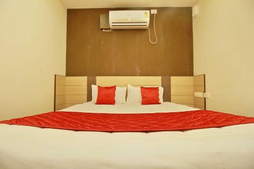 Hotel Oyo Flagship 11531 Sathya Lodge