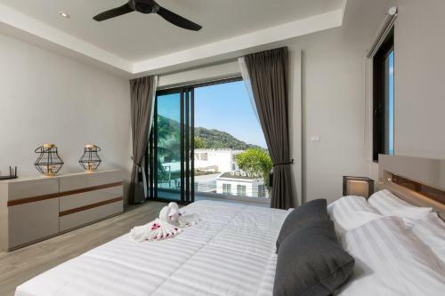 Twin Villas Seaview Kata