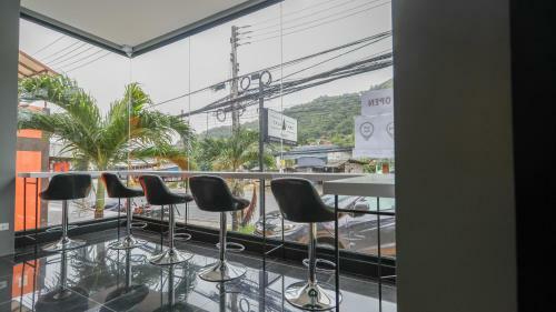 Albergue Tall Tree Kata Phuket