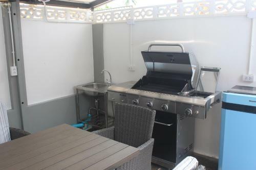 Bed & Breakfast Friends Of Koh Samui